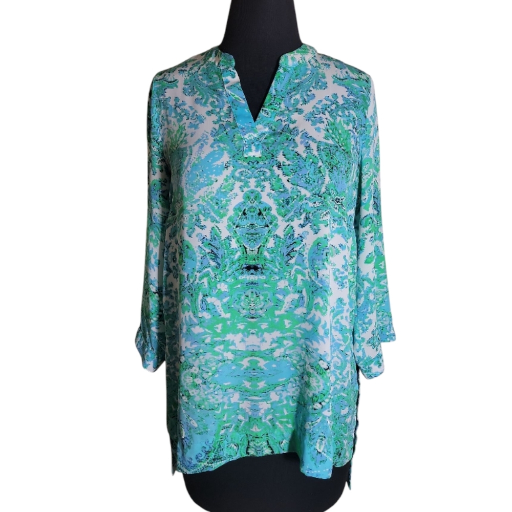 The Limited women's paisley print v neck high low 3/4 sleeve top small